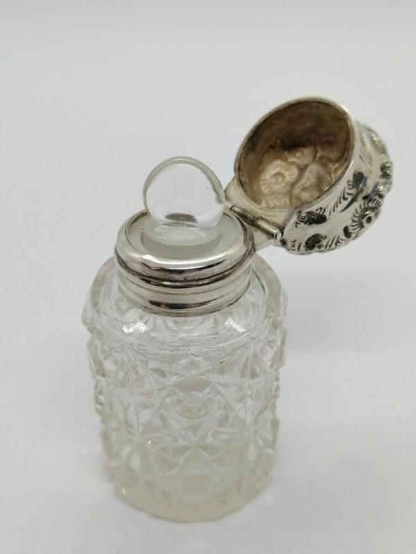 Petit flacon cristal et argent, Anglais Birmingham 1911. – Image 4