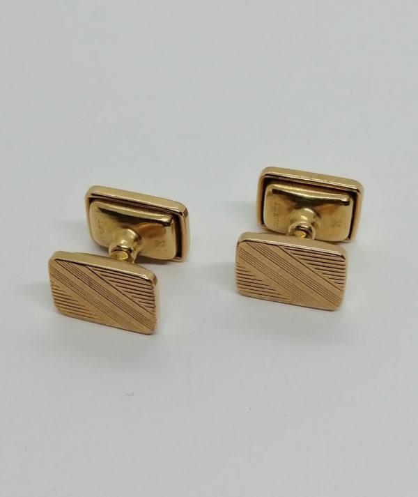 Boutons de manchettes, plaqué or signé Murat.