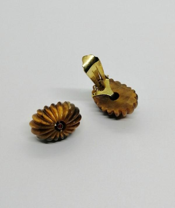 Boucles d'oreilles clip argent, vermeil, vintage, en oeil de tigre ouvragé. – Image 4