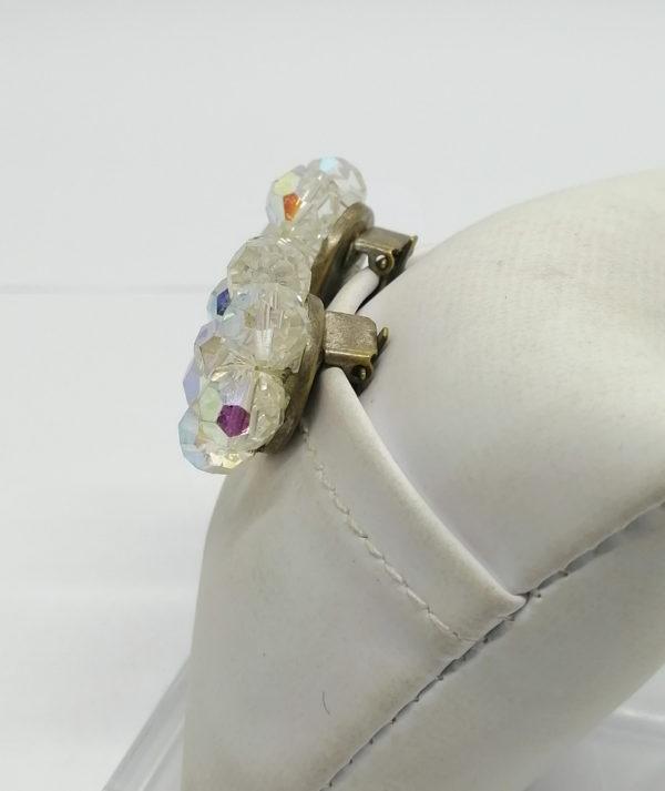 Boucles d'oreilles, clip en laiton, gros modèle, avec perles de verre à facettes. – Image 2