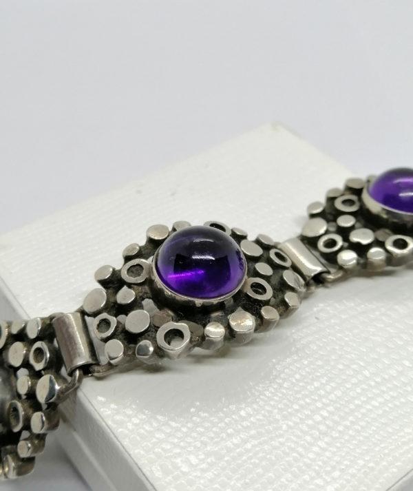 Bracelet argent, maille ajourée et cabochon rond d'améthyste, Art Déco. – Image 5
