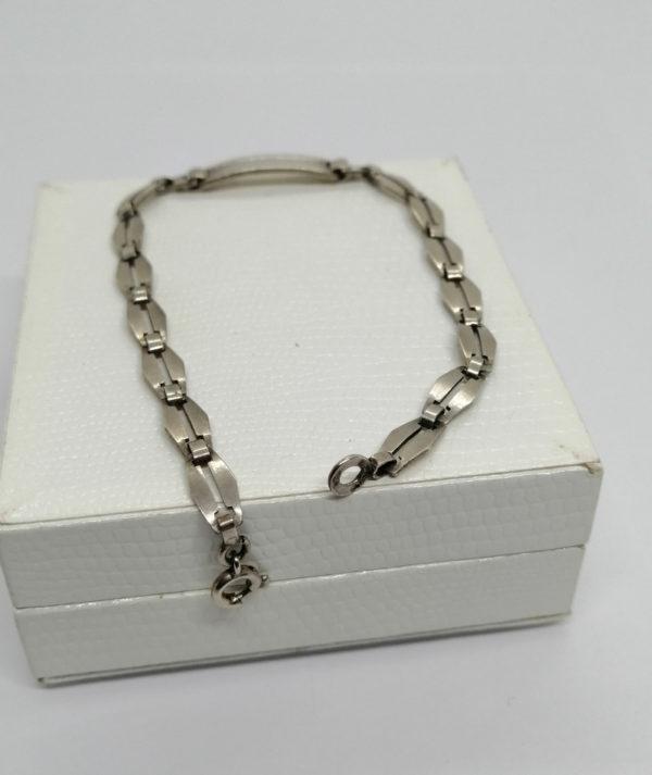 Bracelet argent, petite gourmette avec plaque, époque Art Déco, vers 1930. – Image 4