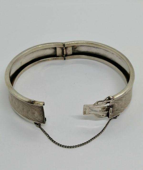 Bracelet argent, jonc totalement guilloché, Art Déco, vers 1930. – Image 4