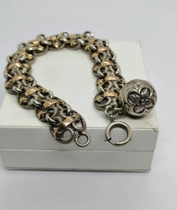 Bracelet argent, maille ancienne creuse et bicolore, avec breloque boule. – Image 4