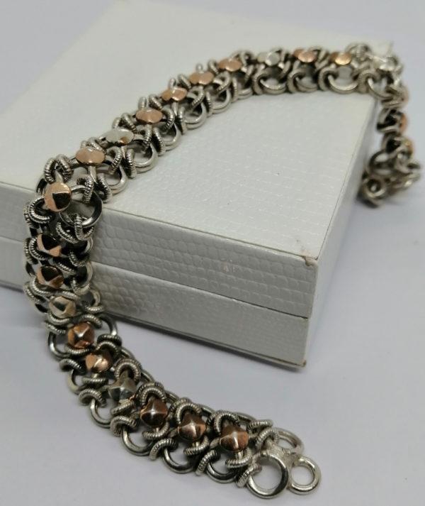 Bracelet argent, maille ancienne avec plaquettes d'or rosé, Paris vers 1900-20. – Image 2