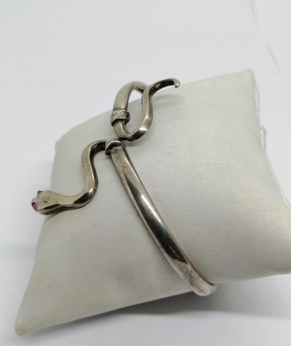 Bracelet argent, représentant un serpent ondulant. – Image 2