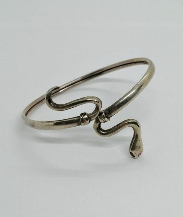 Bracelet argent, représentant un serpent ondulant. – Image 3