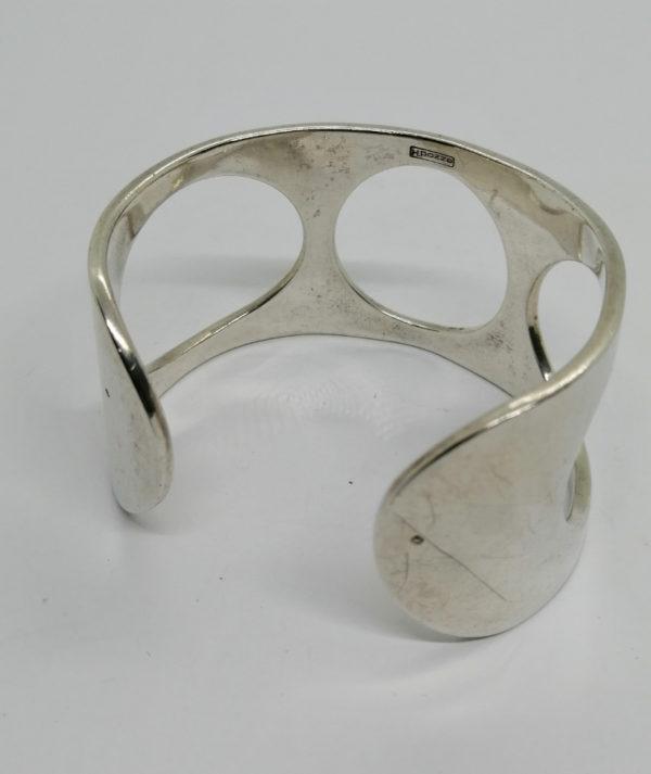 Bracelet argent, ajouré et courant minimaliste, signé H. Pozzo, Français vers 1970. – Image 6