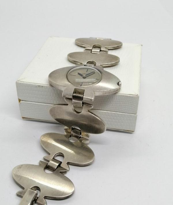 Bracelet montre mécanique en argent, modèle typique des années 1960. – Image 3