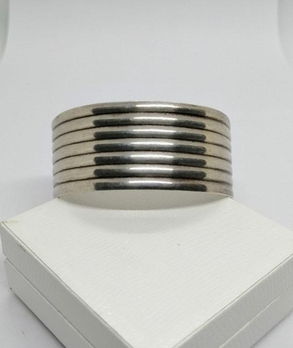 Bracelet argent, petite manchette, façon illusion de plusieurs anneaux. – Image 2