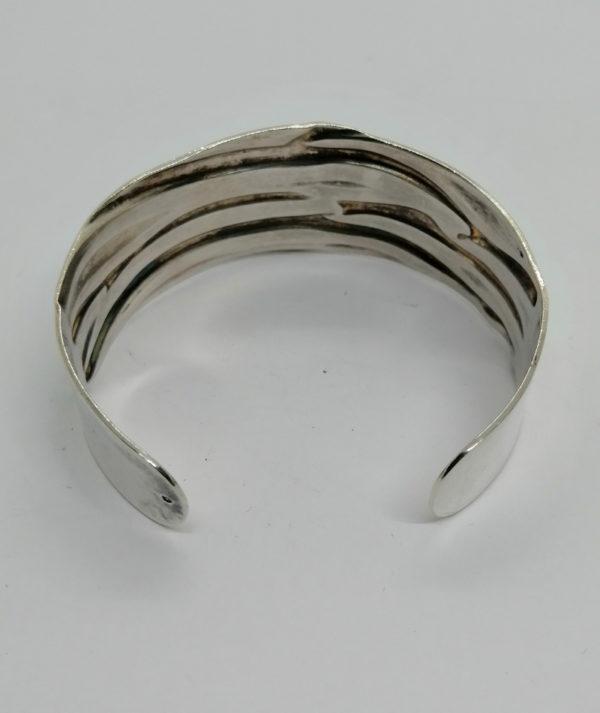 Bracelet argent, jonc ouvert, motif style avec plis. – Image 5