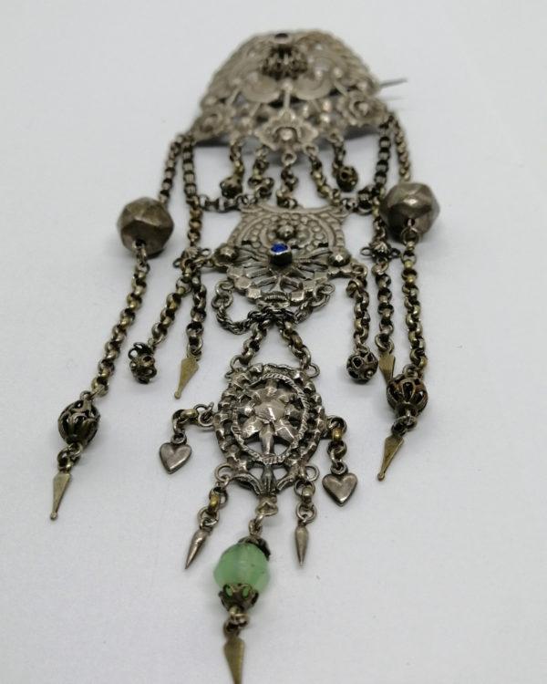 Broche de corsage, en trois parties et pampilles, argent du 19ième siècle. – Image 3