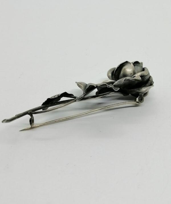 Broche argent, une rose de fabrication Strasbourgeoise, 1900. – Image 3