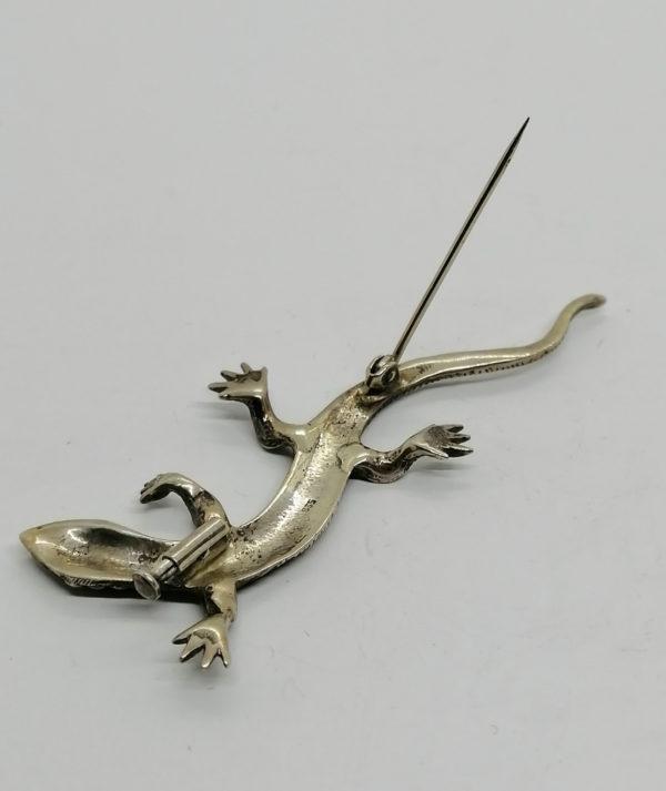 Broche argent , salamandre entièrement pavée de marcasites , 1930. – Image 4