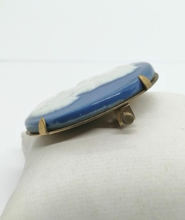 Broche ronde, monture laiton , avec porcelaine de Limoges. – Image 2