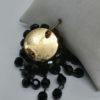 Broche laiton jaune et verre noir avec pampilles. – Image 3