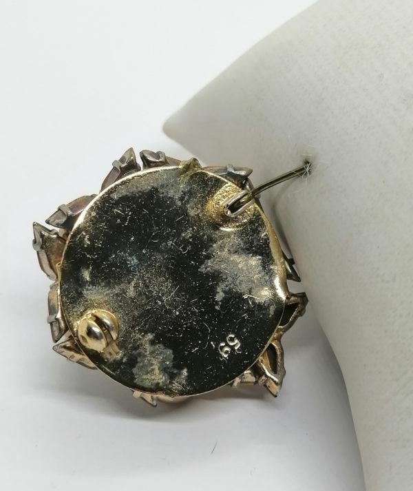 Broche laiton, mélange de perles et de strass forme poire couleur ambre. – Image 3
