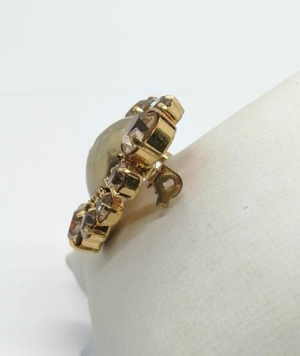 Broche en laiton avec strass brun orangé. – Image 2