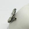 Broche en métal, ajourée et pavage de strass blanc avec navettes. – Image 2
