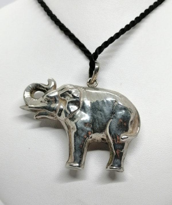 Pendentif argent, représentant un éléphant. – Image 3