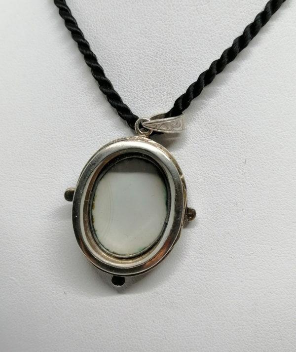 Pendentif argent, vermeil, avec miniature émaillée, sertie de perles fines et turquoises,1860-80. – Image 4