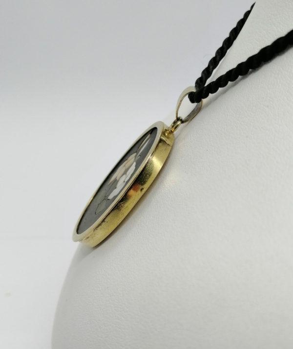 Pendentif argent, vermeil, avec marqueterie en pierre dure, motif de fleurs. – Image 2