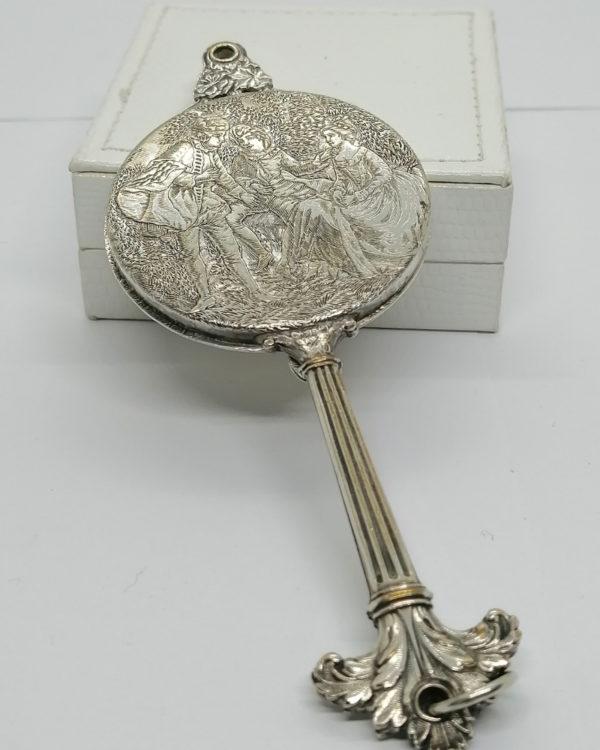 Pendentif face à main de poche, en métal argenté. – Image 2