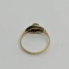 Bague en or, bicolore et ajouré, sertie saphir blanc, 1925. – Image 3