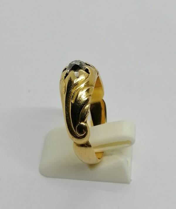 Bague en or, chevalière monture feuillagée, diamant, Art Nouveau, 1900. – Image 2