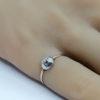 Bague en or rosé, sertie clos d'un diamant taille ancienne coussin, fin 19ième siècle. – Image 4