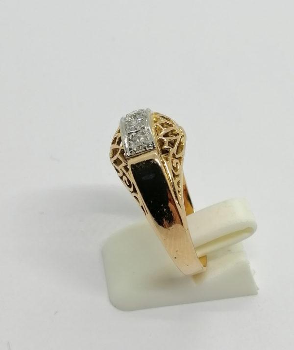 Bague en or rosé et platine, ajourée, sertie de diamants, 1920. – Image 2