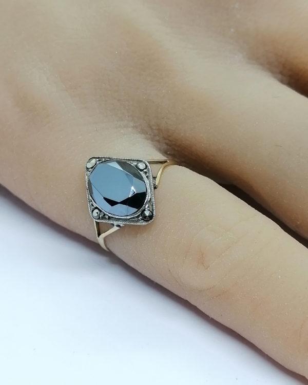 Bague or/argent, hématite et marcasites, Art Déco, vers 1925. – Image 4