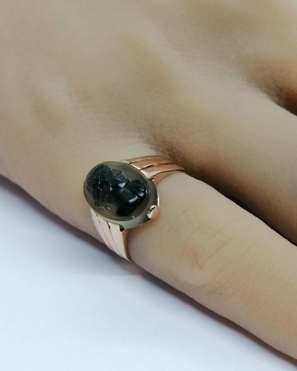 Bague en or rose, avec camé agate, fin 19ième siècle. – Image 4