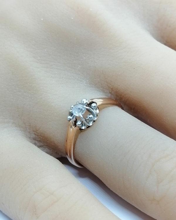 Bague en or rosé, sertie platine, solitaire avec rose de diamant, 1900. – Image 4