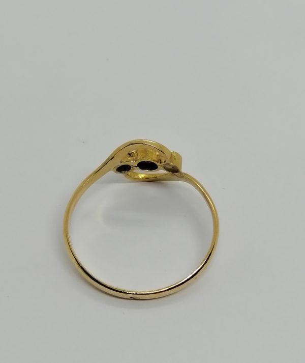 Bague en or rosé, modèle de vague avec petite rubis et perles fines, 1920. – Image 3