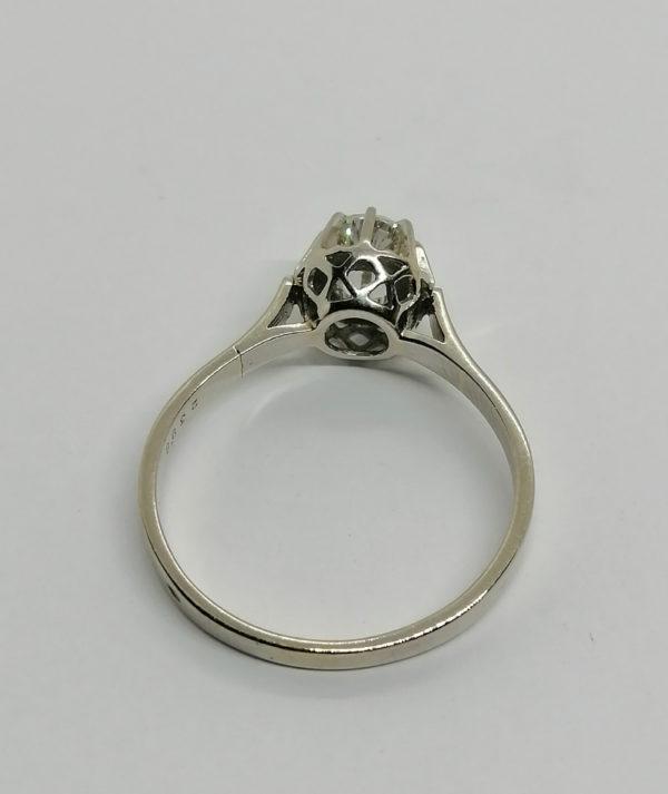 Bague en or gris, solitaire diamant de taille brillant, monture moderne. – Image 3