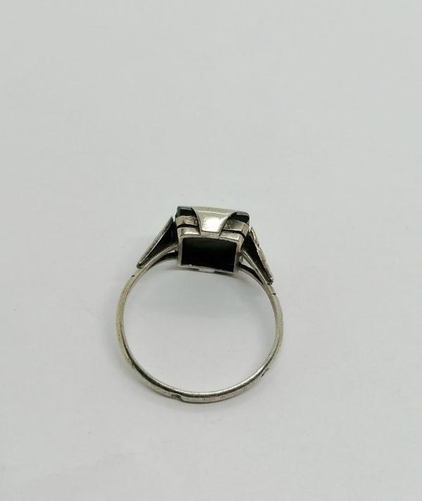 Bague argent, hématite carré, motifs triangulaires et marcasites , Art Déco. – Image 3
