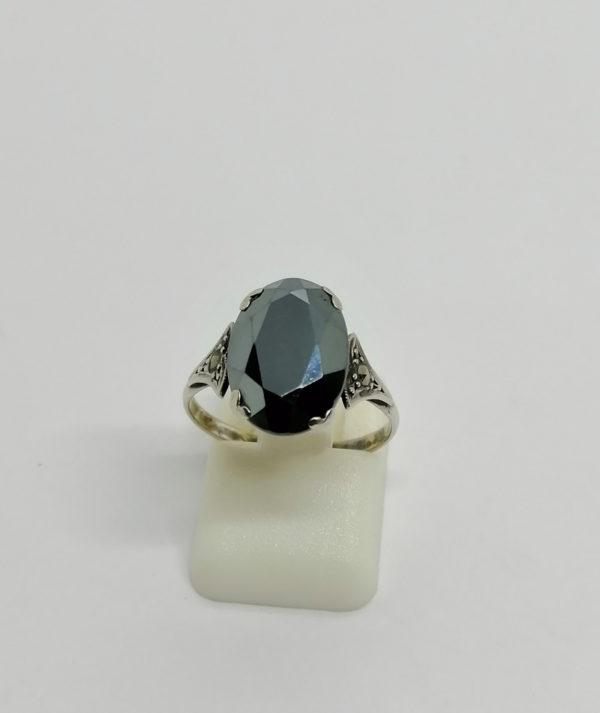 Bague argent, hématite à facettes ovale et marcasites, Art Déco.