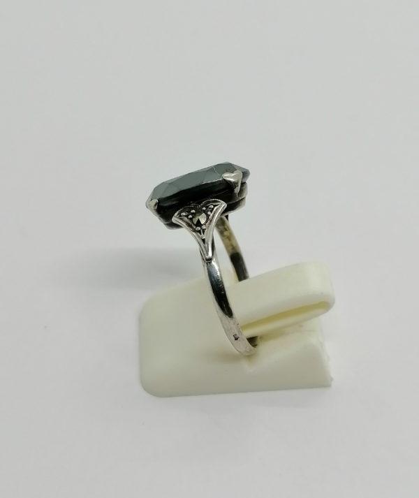 Bague argent, hématite à facettes ovale et marcasites, Art Déco. – Image 2
