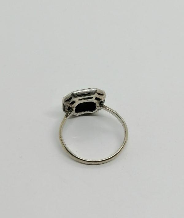 Bague argent, hématite octogonale et entourage de marcasites, Art Déco. – Image 3