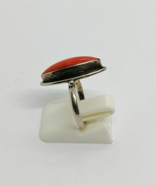 Bague argent, petite marquise avec corail, 1920-30. – Image 2
