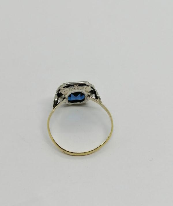 Bague argent et or, forme octogonale, pavage marcasites et pierre bleu de synthèse, Français Art Déco. – Image 3