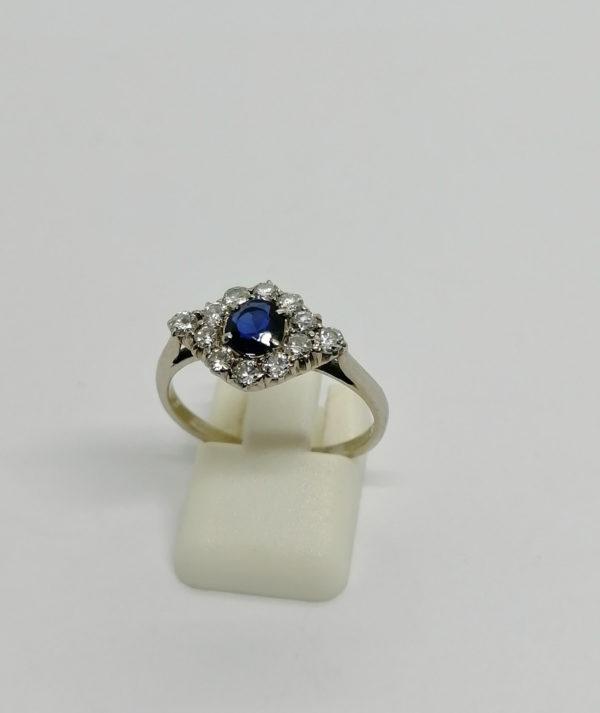 Bague argent, saphir de synthèse et vrais diamants taillés vers 1950.