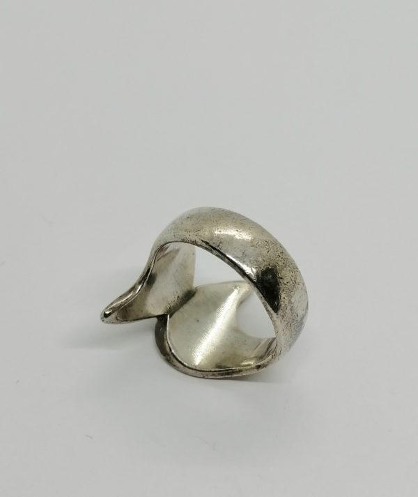 Bague argent, modèle style deux têtes d'oiseaux stylisé. – Image 3
