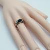 Bague argent , jonc travaillé avec pierre bleu en sertie clos. – Image 4