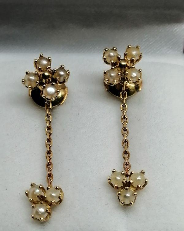 Boucles d'oreilles en or, clous pendantes sertie de perles fines, 1925. – Image 4