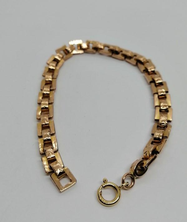 Bracelet en or rosé, maillon rectangulaire et creux, fin 19ième siècle. – Image 4