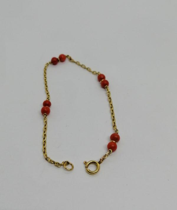 Bracelet en or jaune et petites boules de corail, 1930. – Image 4