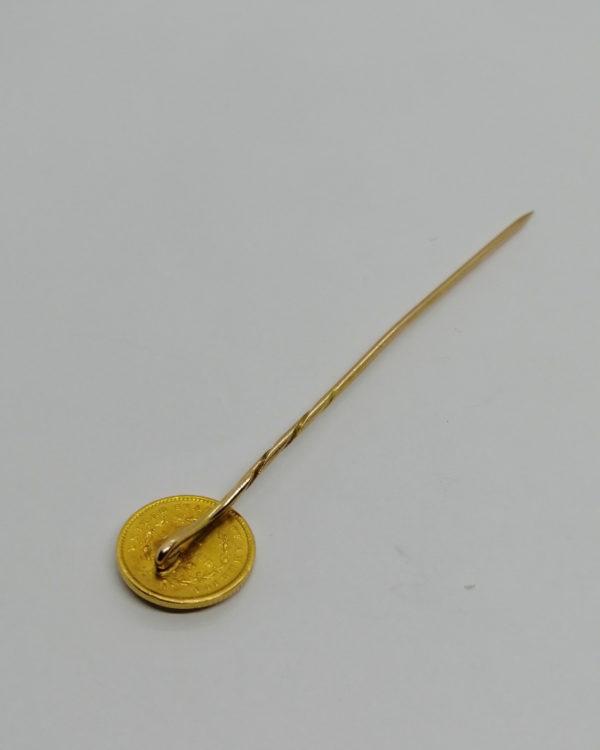 Epingle à cravatte en or, et pièce de monnaie, 1920. – Image 3