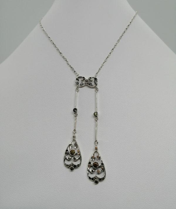 Collier argent, négligé pavage de strass, 1870-1890.